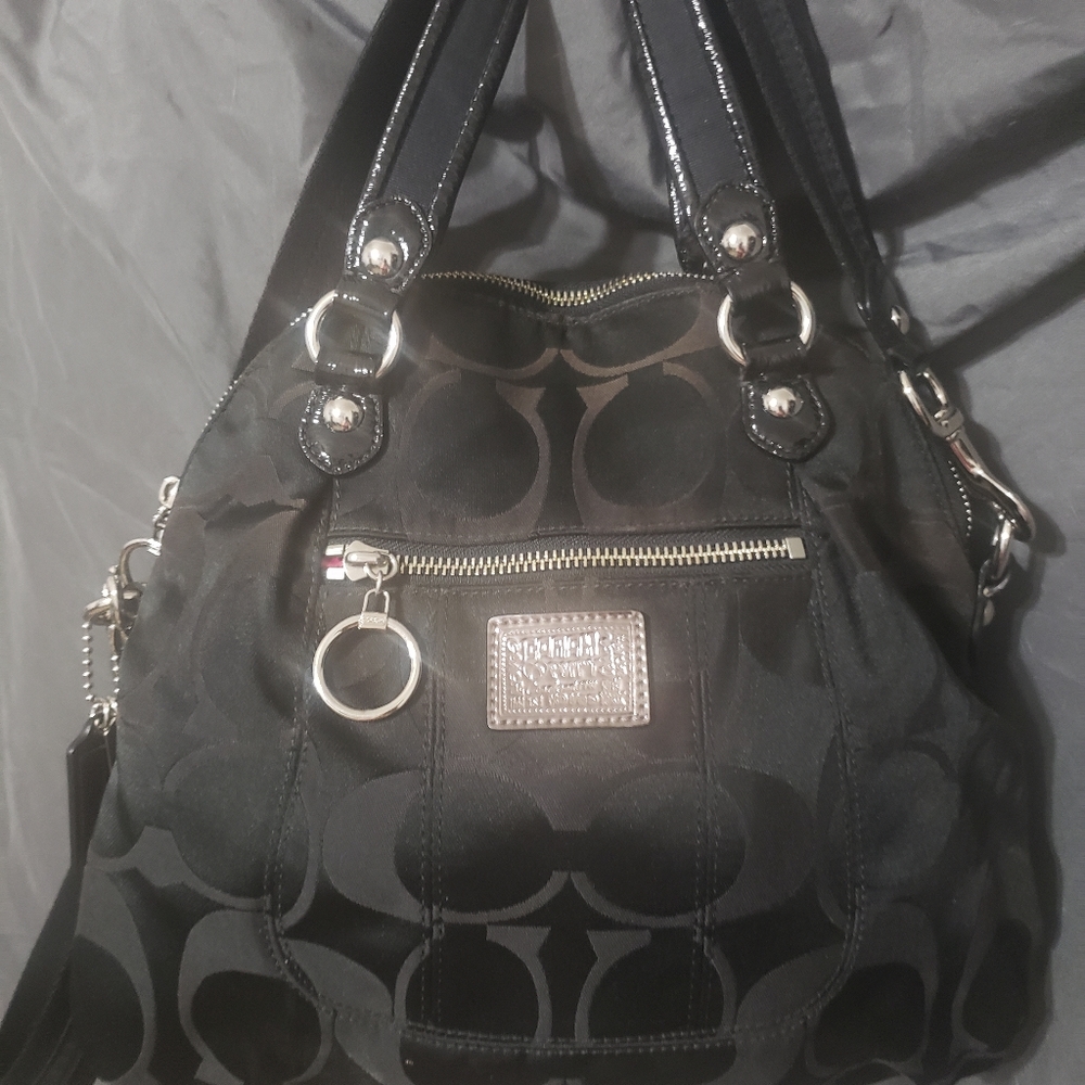 Coach black shoulder bag